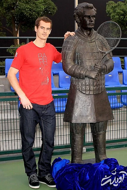 مجسمه‌های زشت و عجیب و غریب ستاره‌ها